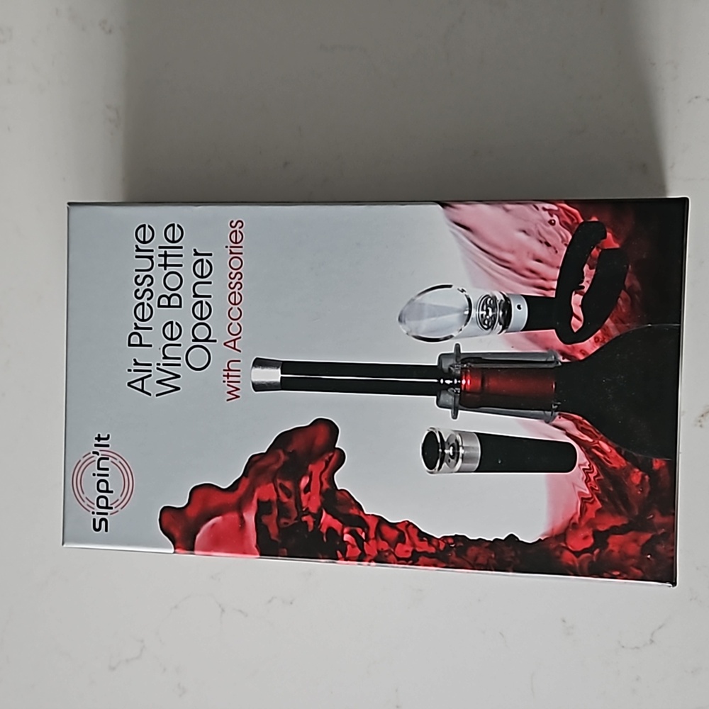 Air pressure wine bottle opener